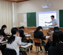 神戸龍谷中学校