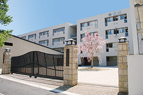 報徳学園中学校