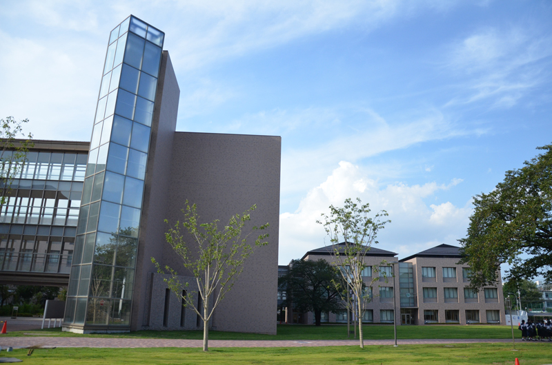 和洋国府台女子中学校 中学・高校・大学総合キャンパス完成。