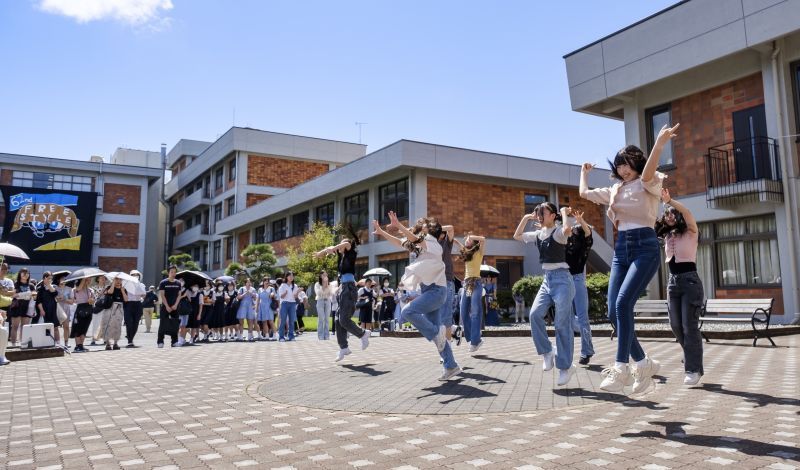 清泉女学院中学校