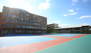 城西大学附属城西中学校