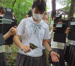 大妻嵐山中学校