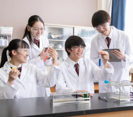 サレジアン国際学園中学校