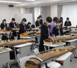 大妻嵐山中学校